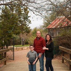 Meet your Posher, Derrick